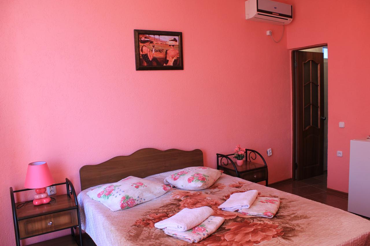 Emiliya Guest House Gagra Luaran gambar